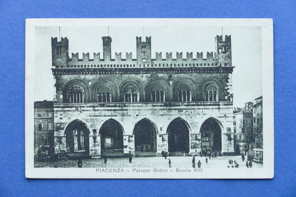 Cartolina Piacenza - Palazzo Gotico - 1935.