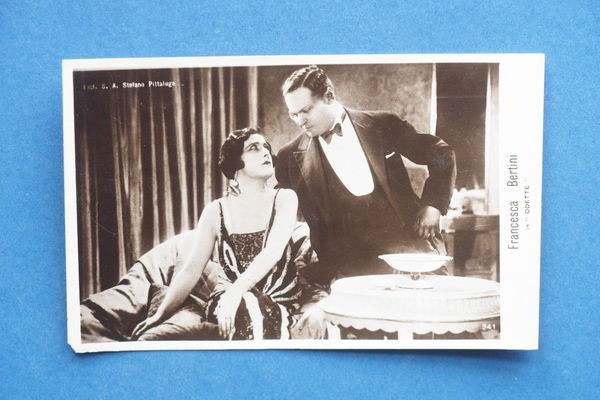 Cartolina Cinema Muto Attrice Francesca Bertini nel film Odette - …