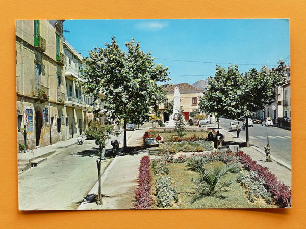 Cartolina Castrovillari - Villa Comunale e Monumento ai Caduti - …