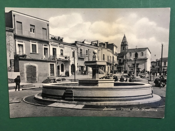 Cartolina Apricena - Piazza Della Repubblica - 1960ca.