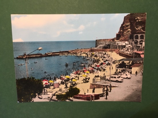 Cartolina Pizzo Calabro - Spiaggia - 1970ca.