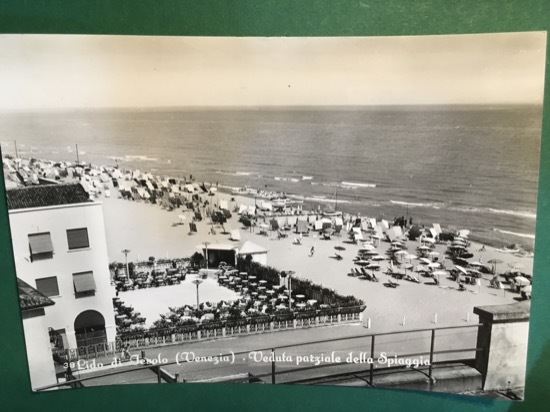 Cartolina Lido Di Jesolo - Veduta Parziale Della Spiaggia - …