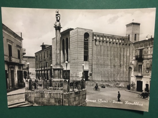 Cartolina Canosa - Bari - Piazza Della Repubblica - 1960 …