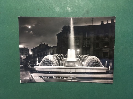 Cartolina Alba - Piazza Savona - Fontana Ferrero - 1960 …