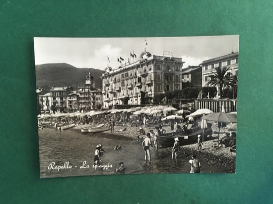 Cartolina Rapallo - La Spiaggia + 1960 ca.