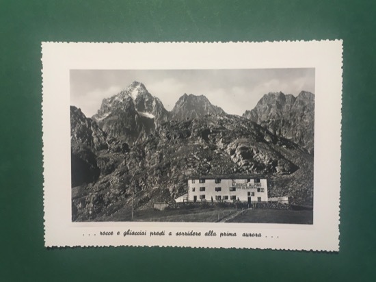 Cartolina .Rocce e Ghiacciai Presti a Sorridere alla Prima Aurora. …