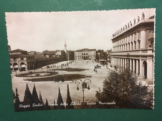 Cartolina Reggio Emilia - Piazza della Libertà - Teatro Municipale …