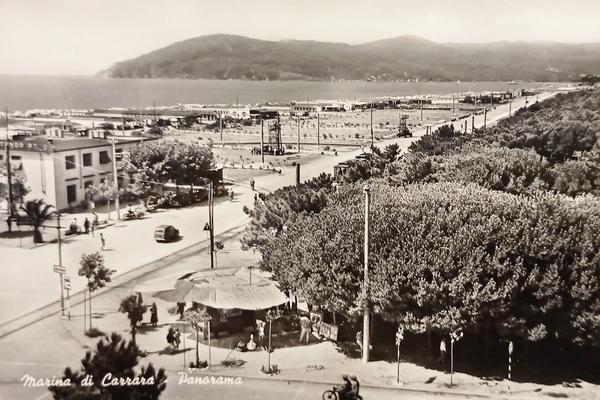 Cartolina - Marina di Carrara - Panorama - 1959