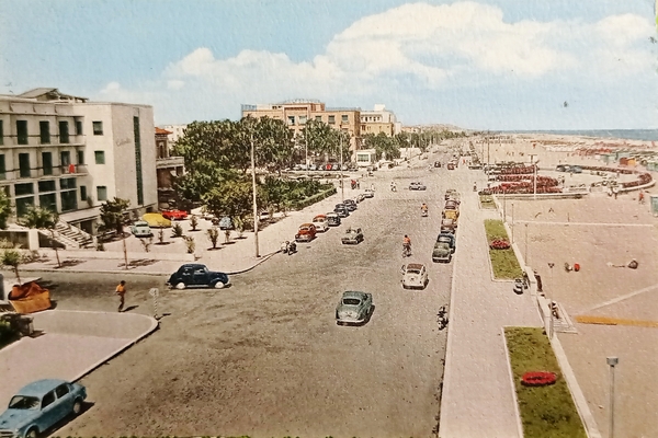 Cartolina - Riviera di Rimini - Lungomare da Piazza Tripoli …