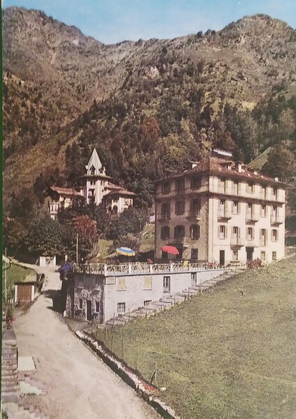 Cartolina - Valsesia - Fobello - Pensionato Suore Giuseppine - …