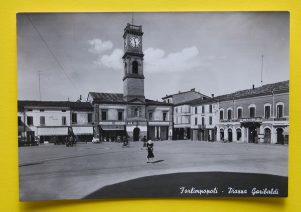 Cartolina Forlimpopoli Piazza Garibaldi 1950