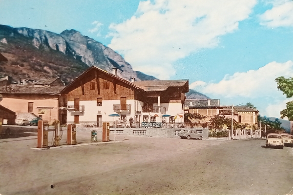 Cartolina - Vinadio ( Valle Stura ) - Piazza Vittorio …