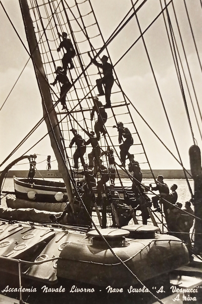 Cartolina - Accademia Navale Livorno - Nave Scuola A. Vespucci …
