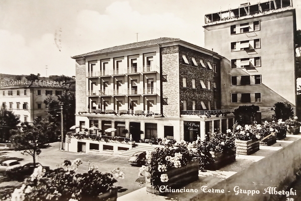 Cartolina - Chianciano Terme - Gruppo Alberghi - 1957