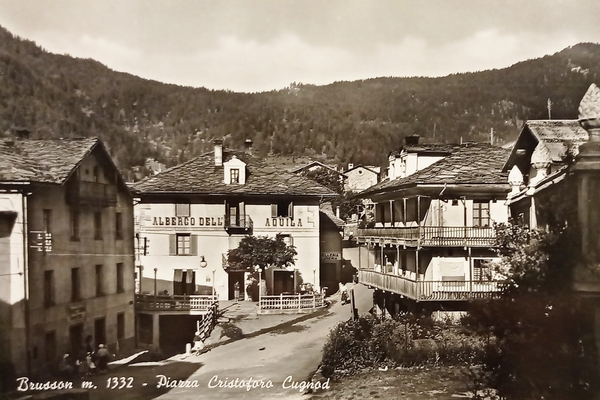 Cartolina - Brusson - Piazza Cristoforo Cugnod - 1957