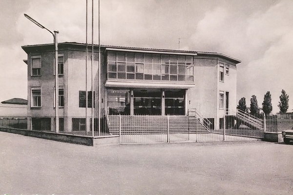 Cartolina - Carate Brianza - Istituto Feltrinelli - 1960 ca.