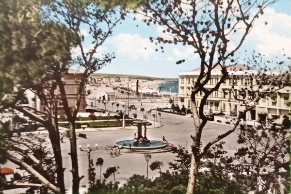 Cartolina - Cattolica - Piazzale Kursaal - 1966