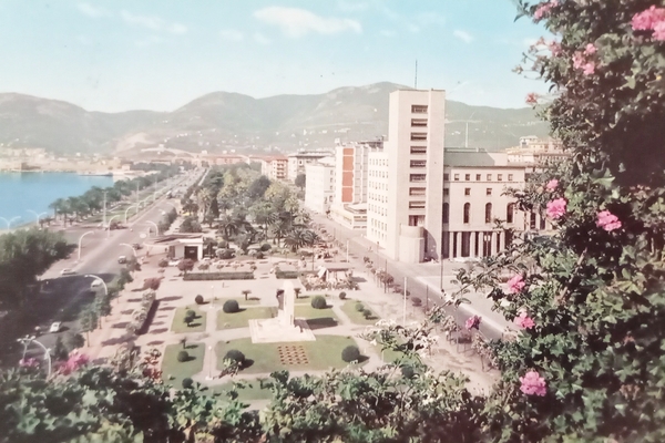 Cartolina - La Spezia - Viale Italia - 1972