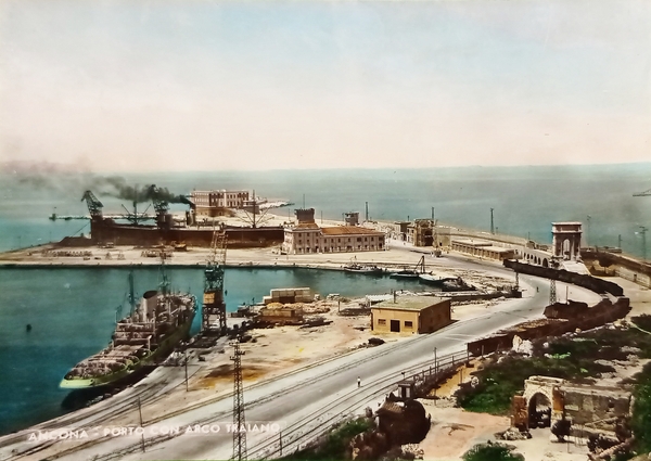 Cartolina - Ancona - Porto con Arco Traiano - 1956