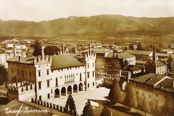 Cartolina - Thiene ( Vicenza ) - Panorama - 1950 …