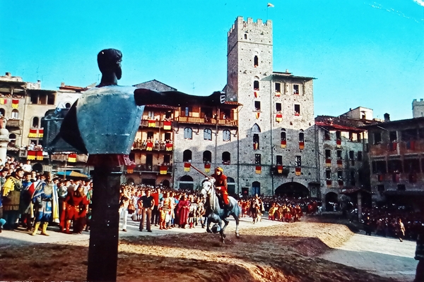 Cartolina - Arezzo - Giostra del Saracino - Carriera - …
