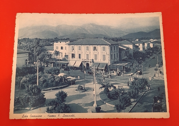 Cartolina Lido Camaiore - Piazza F. Lemmetti - 1955