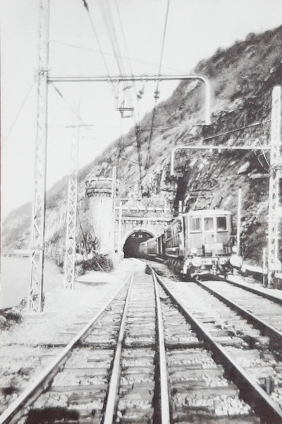 Cartolina Ferrovie - Region Du Sud Ouest - train electrique …