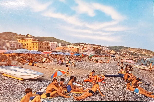 Cartolina - Cogoleto - La Grande Spiaggia - 1968