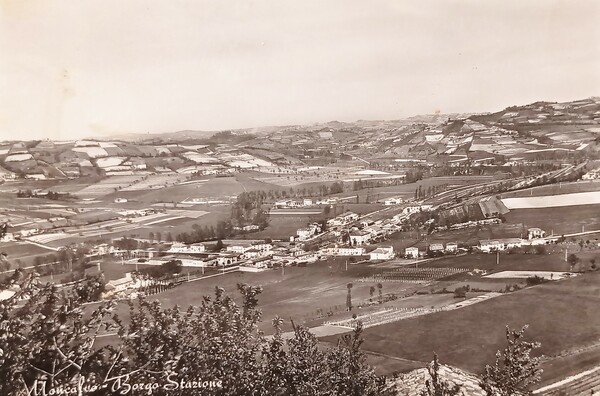 Cartolina - Moncalvo - Borgo stazione - 1954