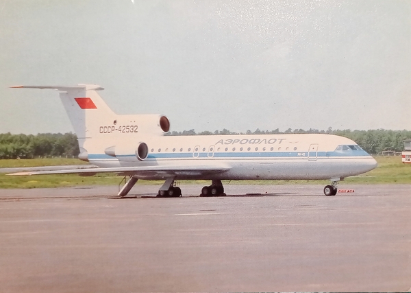 Cartolina - Yak-42 Soviet airlines - Aeroflot - 1970 ca.