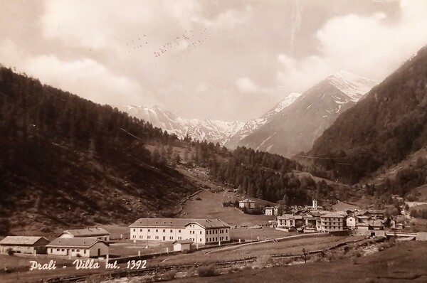 Cartolina - Prali ( Torino ) - Villa - 1966