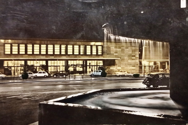 Cartolina - Alessandria - Stazione FF. SS. - Gare - …