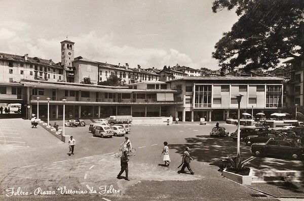 Cartolina - Feltre ( Belluno ) - Piazza Vittorino da …