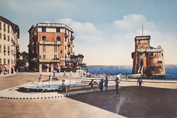 Cartolina - Rapallo - Nuova fontana e Castello medioevale - …
