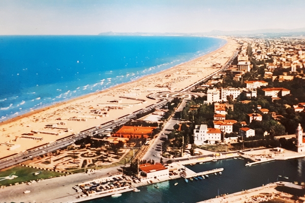 Cartolina - Rimini - Panorama dall'aereo - 1969