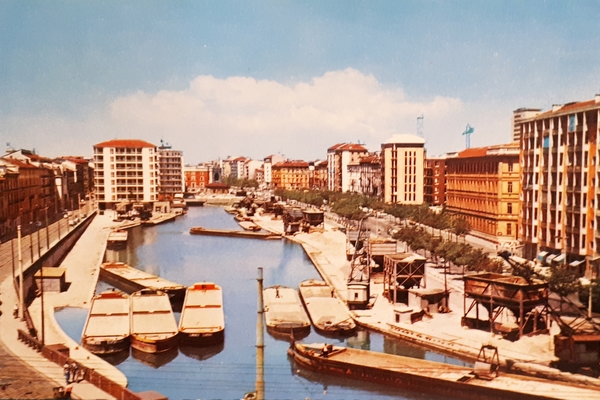 Cartolina - Milano - Darsena di Porta Ticinese - 1980