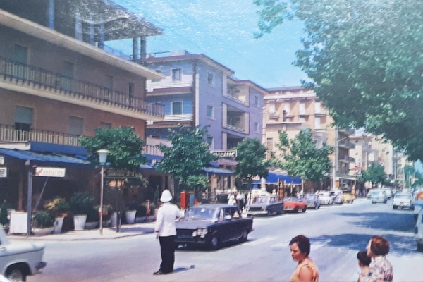 Cartolina - Rivazzurra di Rimini - Alberghi - 1974