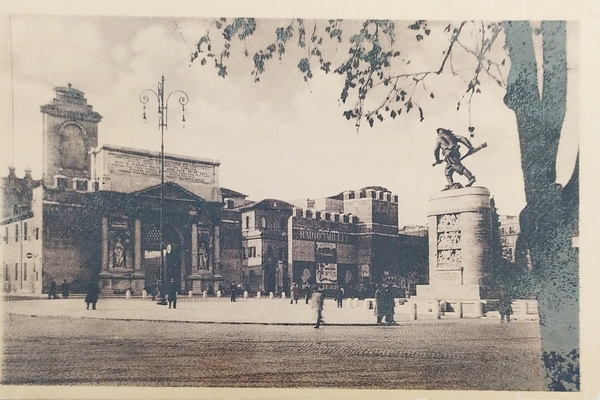Cartolina - Roma - Porta Pia ed il Monumento al …