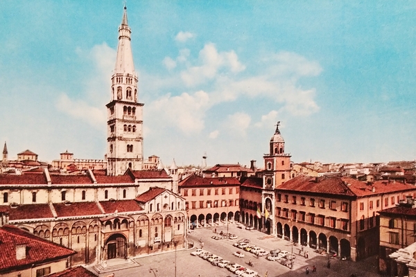 Cartolina - Modena - Piazza Grande - 1969