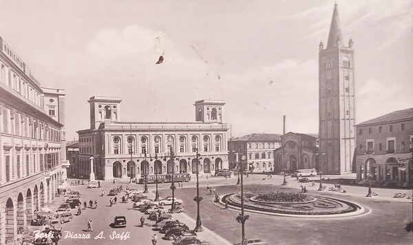 Cartolina - Forli - Piazza A. Saffi - 1957