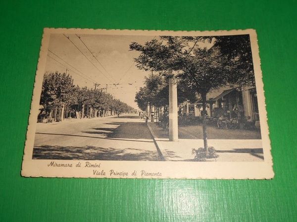 Cartolina Marina di Rimini - Viale Principe di Piemonte 1950.