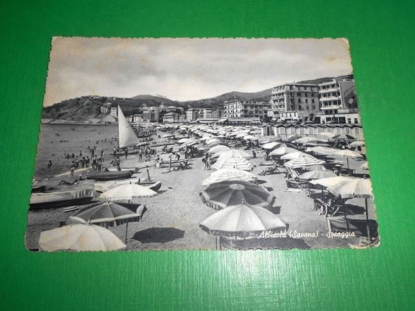 Cartolina Albisola ( Savona ) - Spiaggia 1955.