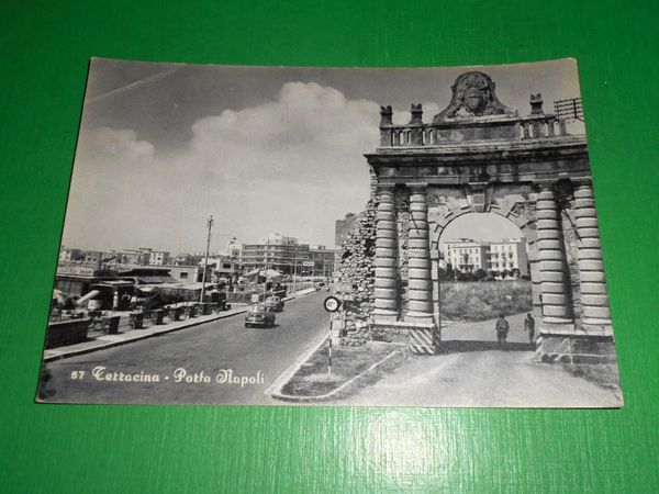 Cartolina Terracina - Porta Napoli 1955 ca.