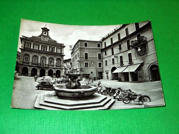 Cartolina Civita Castellana - Piazza G. Matteotti 1962.