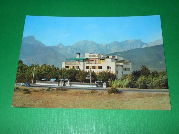 Cartolina Ronchi ( Massa ) - Hotel Doria 1964.