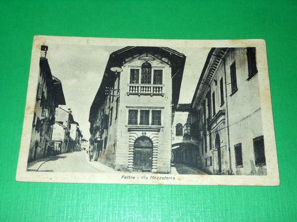 Cartolina Feltre - Via Mezzaterra 1950