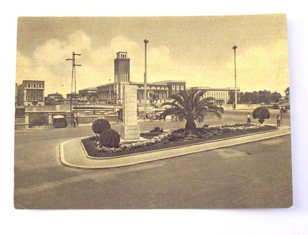 Cartolina Pescara - Piazza dell' Unione 1957 #1.