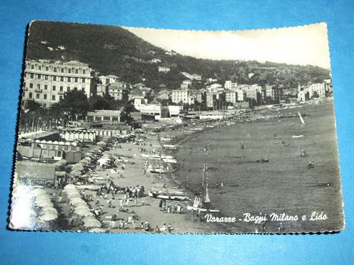 Cartolina Varazze - Bagni Milano e Lido 1950