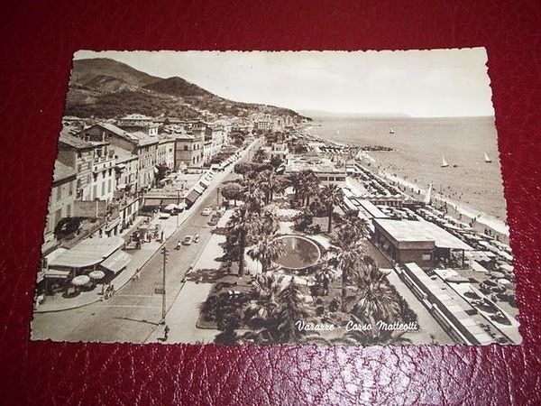 Cartolina Varazze - Corso Matteotti 1953
