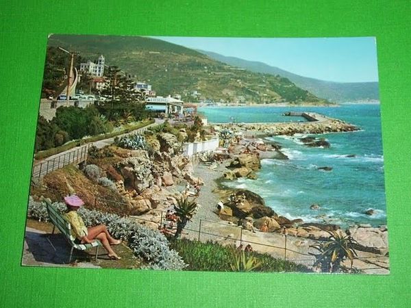 Cartolina Bordighera - Scogliera S. Ampeglio 1969